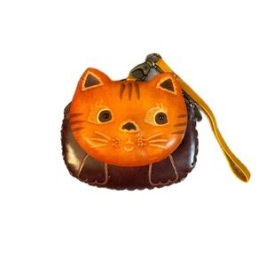 Cat-Shaped Genuine Embossed Leather Coin Purse Wristlet Brown